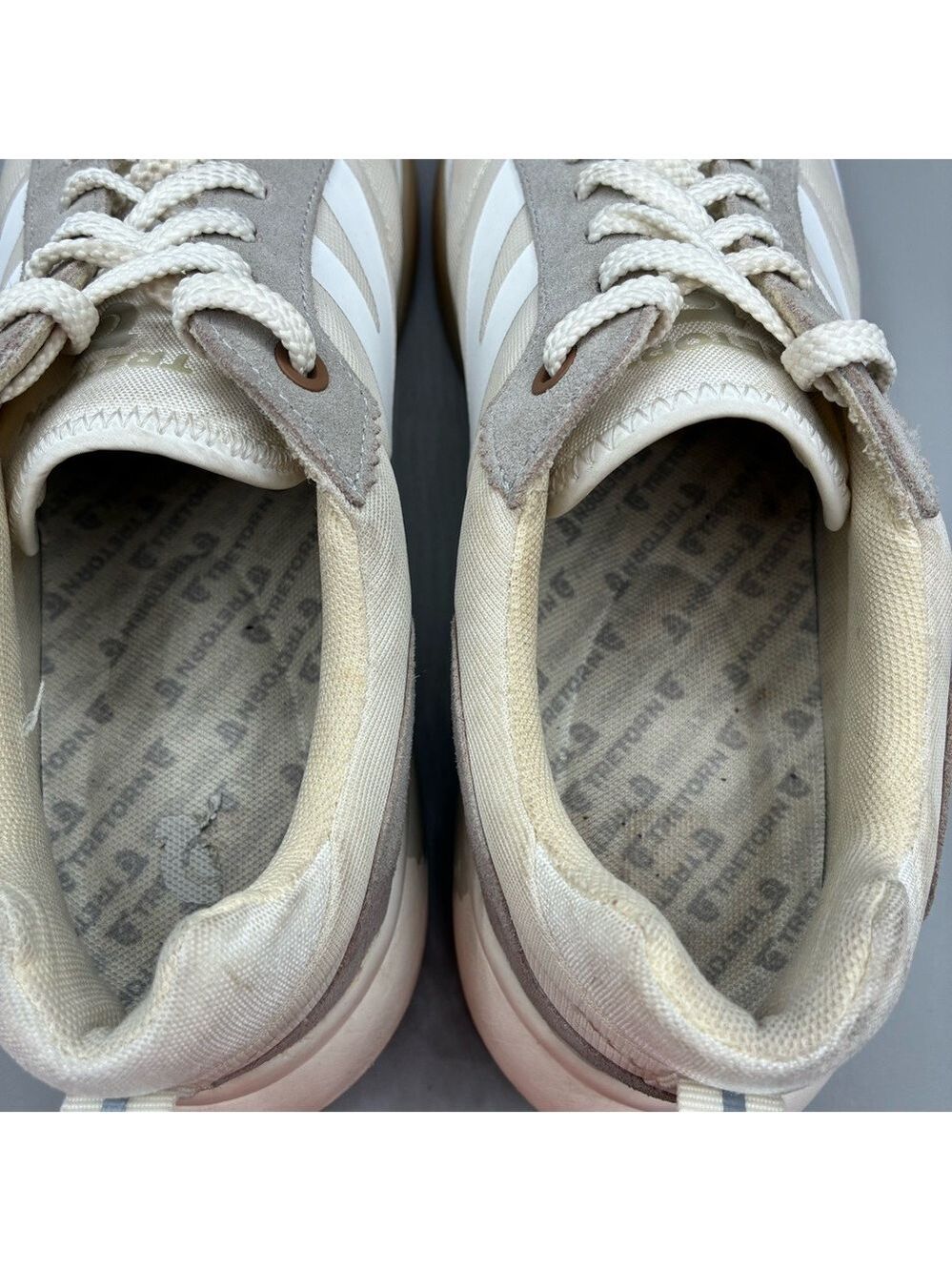 Tretorn Volley Tennis Shoes Women’s 10 M White Taupe Athletic Shoe - Picture 7 of 8